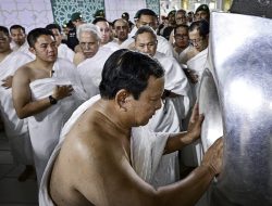 Presiden Prabowo Laksanakan Ibadah Umrah di Sela Kunjungan Kenegaraan ke Arab Saudi